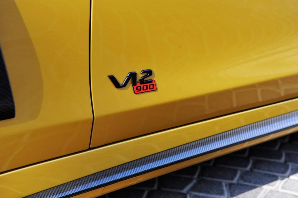 hd-duba_2015_brabus_rocket_900_desert_gold_edition_1-19