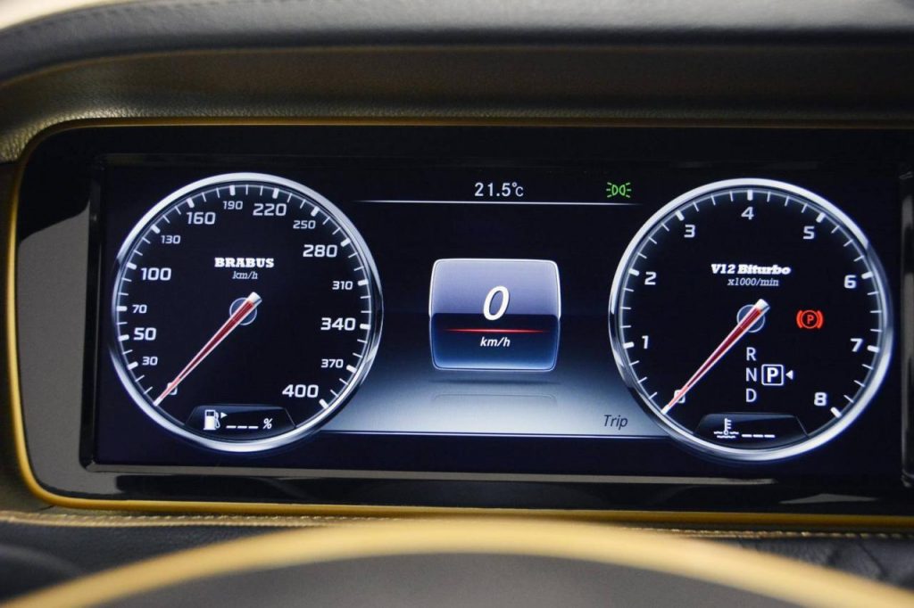 hd-duba_2015_brabus_rocket_900_desert_gold_edition_1-8