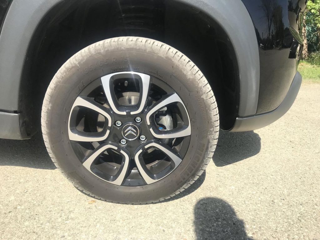 hd-essai_citron_e_mehari_courrges_1-9