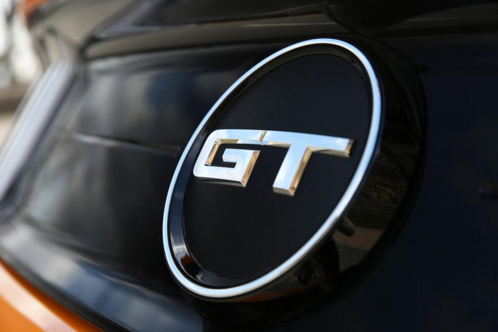 hd-essai_ford_mustang_gt_burn_in_usa_1-19