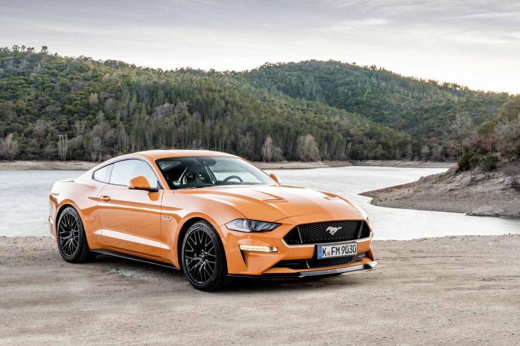 hd-essai_ford_mustang_gt_burn_in_usa_1-31