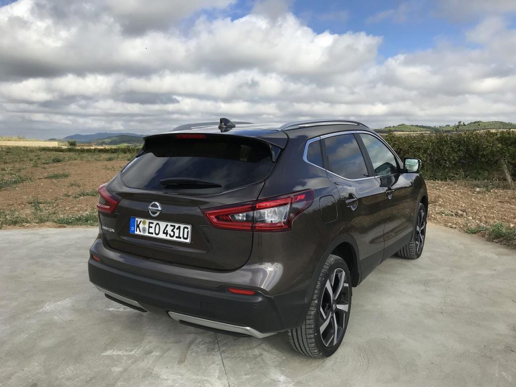 hd-essai_nissan_qashqai_13_dig_t_140_ch_1-12