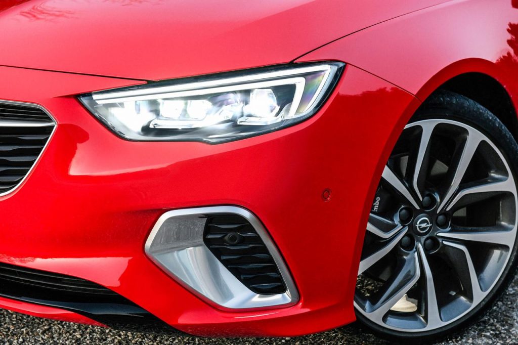 hd-essai_opel_insignia_grand_sport_gsi_260_ch_1-3