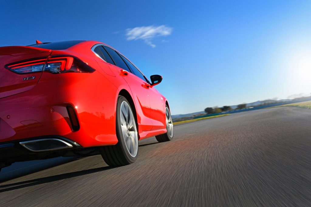 hd-essai_opel_insignia_grand_sport_gsi_260_ch_1-4