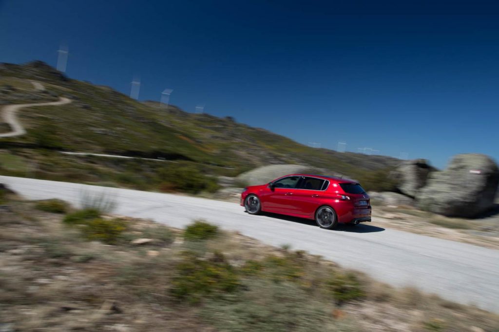 hd-essai_peugeot_308_gti_by_peugeot_sport_270_ch_1-11