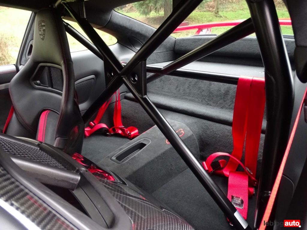 hd-essai_porsche_911_gt3_1-12