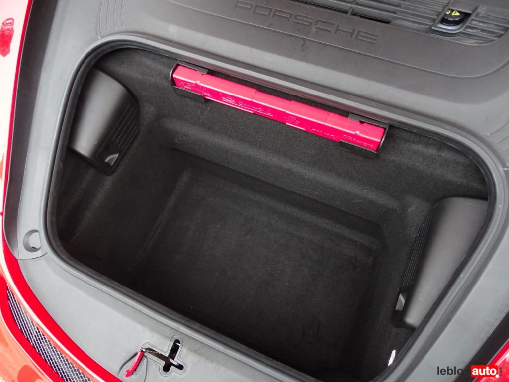 hd-essai_porsche_911_gt3_1-21