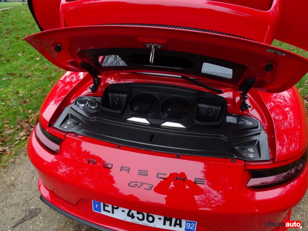 hd-essai_porsche_911_gt3_1-24