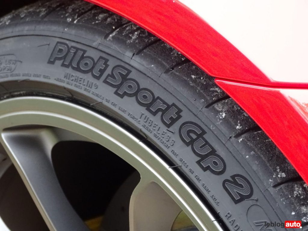 hd-essai_porsche_911_gt3_1-27