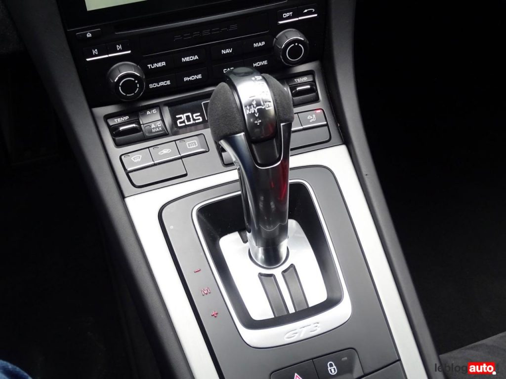 hd-essai_porsche_911_gt3_1-4