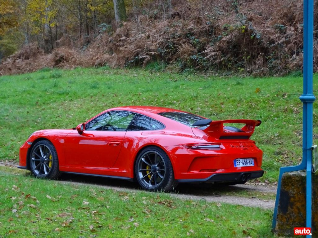 hd-essai_porsche_911_gt3_1-47