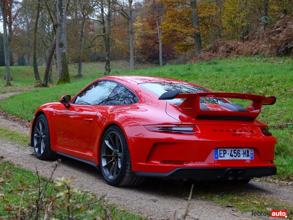 hd-essai_porsche_911_gt3_1-50