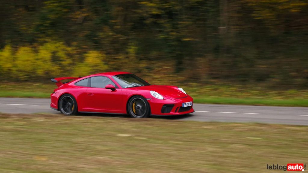 hd-essai_porsche_911_gt3_1-60