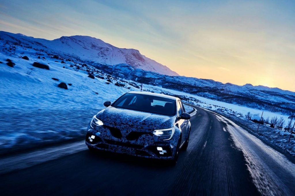 hd-et_voici_la_nouvelle_renault_megane_rs_ah_non_1