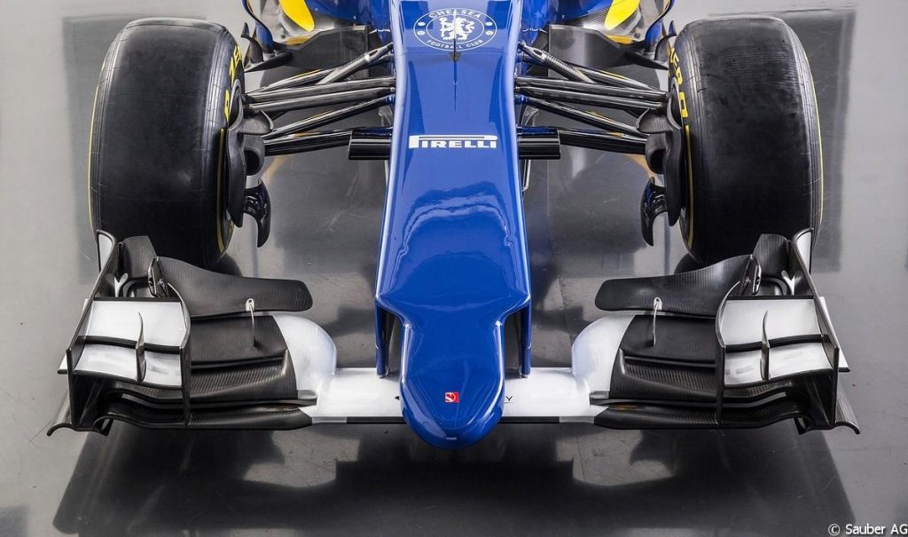 hd-f1_2015_sauber_prsente_la_c34_de_bleu_vtue_1-5