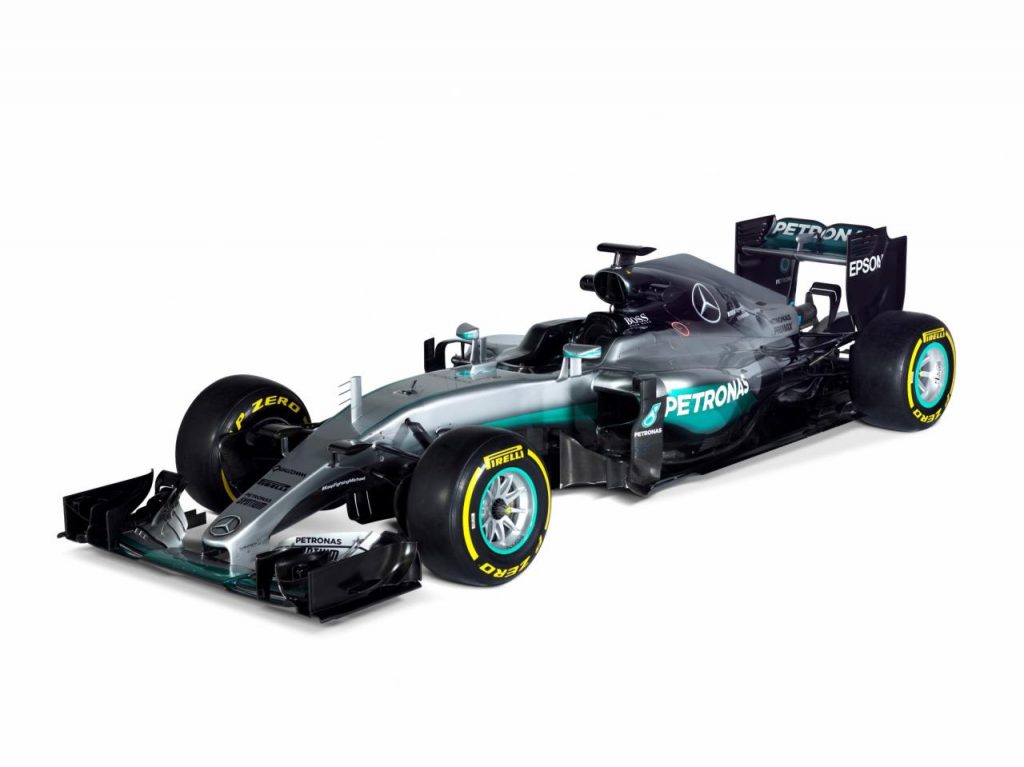hd-f1_2016_mercedes_w07_volution_d_une_championne_1-2