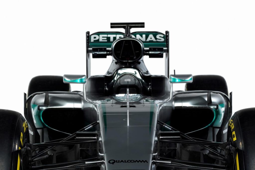 hd-f1_2016_mercedes_w07_volution_d_une_championne_1-6