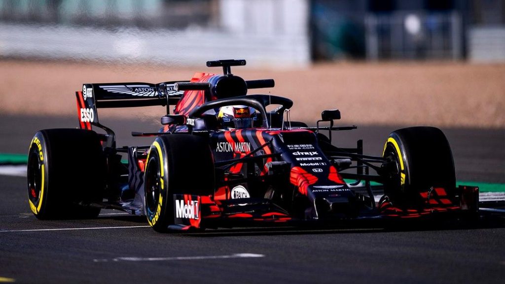 hd-f1_2019_red_bull_rb15_livre_temporaire_malheureusement_1