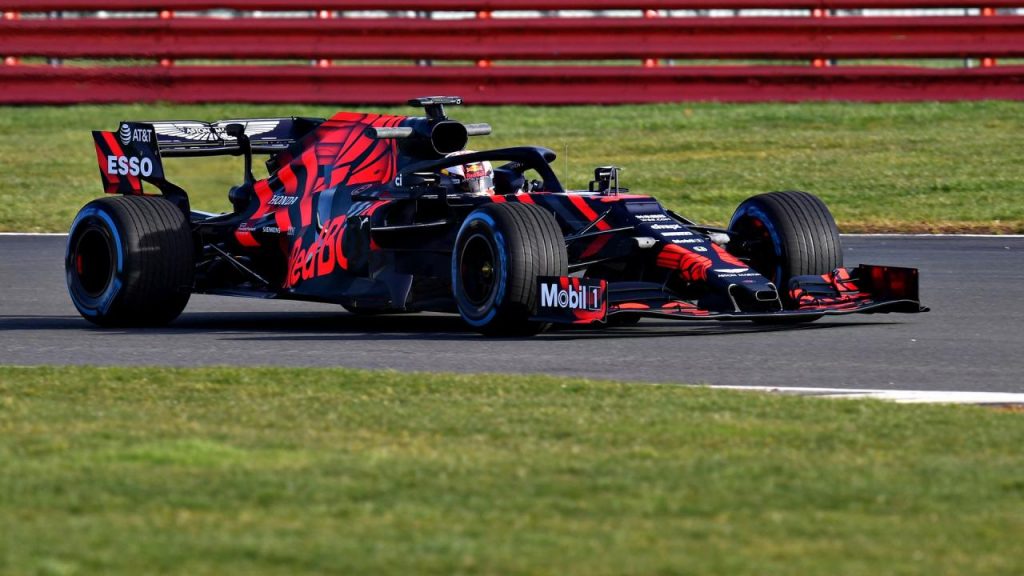 hd-f1_2019_red_bull_rb15_livre_temporaire_malheureusement_1-2