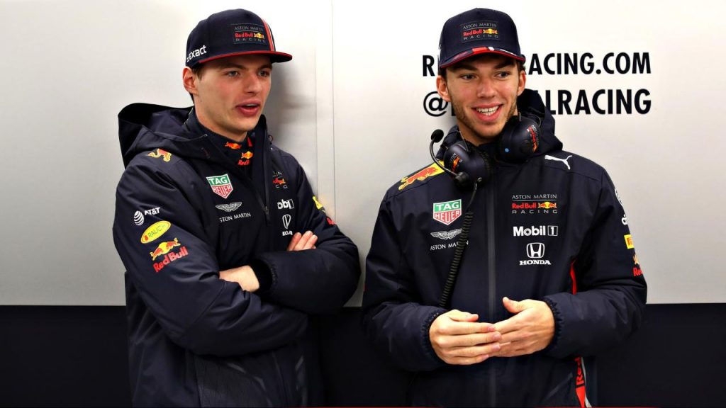 hd-f1_2019_red_bull_rb15_livre_temporaire_malheureusement_1-3