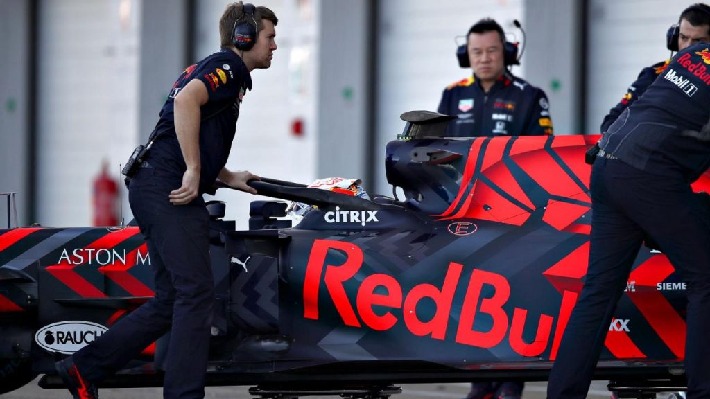 hd-f1_2019_red_bull_rb15_livre_temporaire_malheureusement_1-6