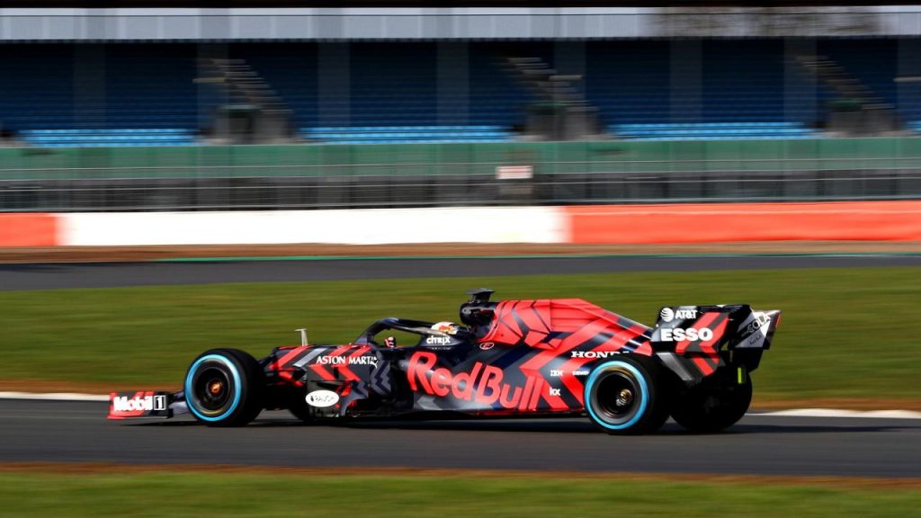 hd-f1_2019_red_bull_rb15_livre_temporaire_malheureusement_1-7