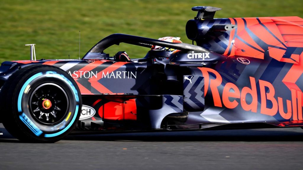 hd-f1_2019_red_bull_rb15_livre_temporaire_malheureusement_1-8