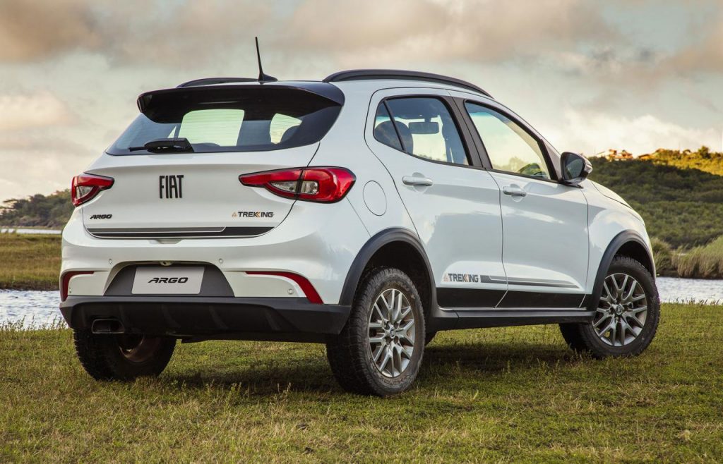 hd-fiat_argo_trekking_toujours_pour_l_amrique_du_sud_1-11