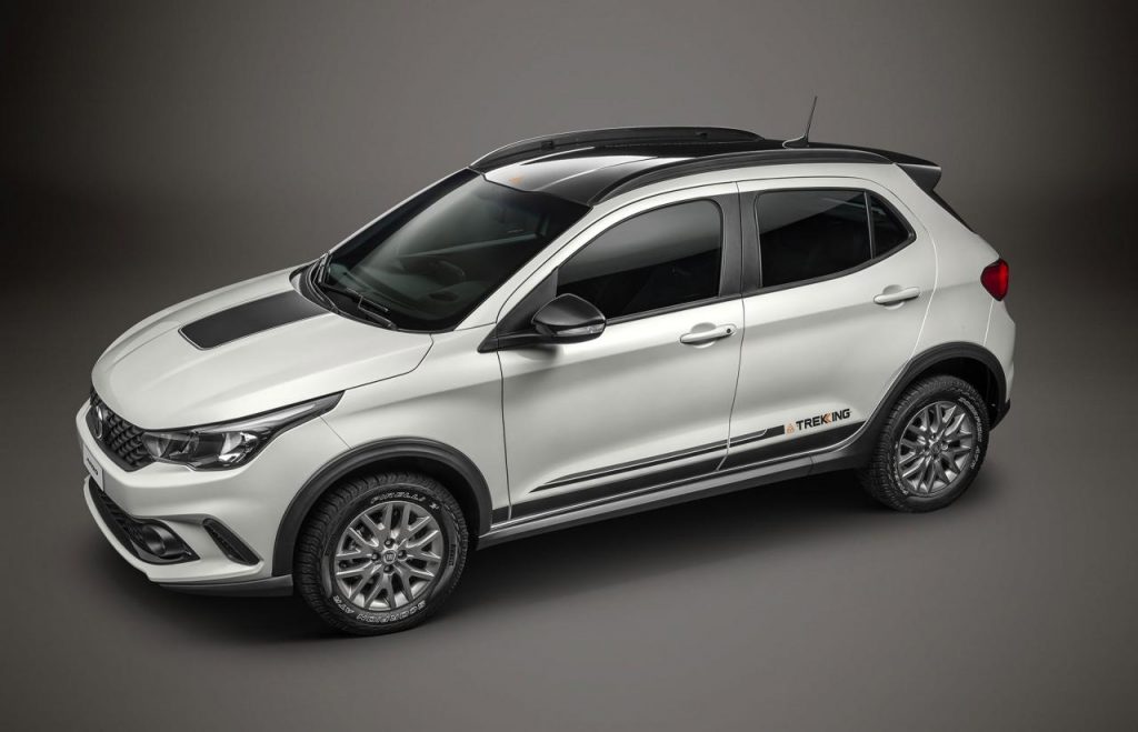 hd-fiat_argo_trekking_toujours_pour_l_amrique_du_sud_1-8