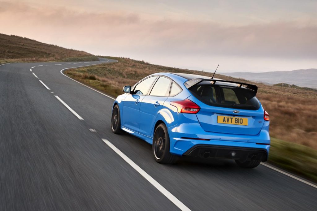 hd-ford_focus_rs_mountune_m400_1-3