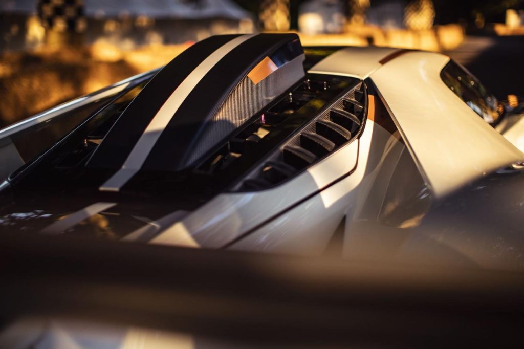 hd-ford_gt_mk_ii_bras_d_honneur_au_wec_1-17