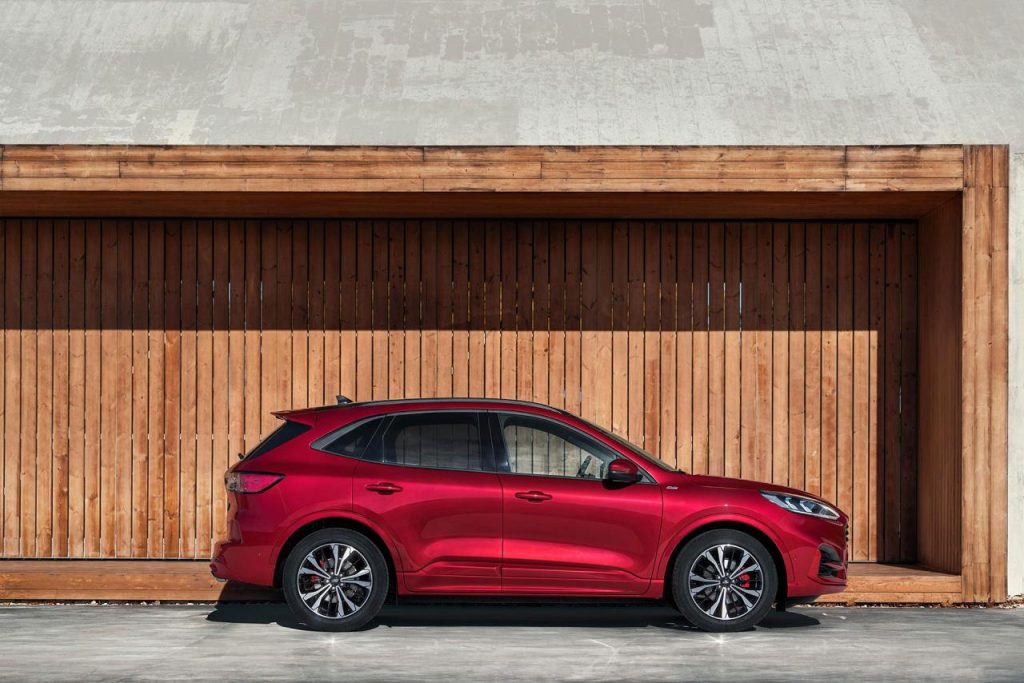 hd-ford_kuga_par_pour_2020_en_hybride_rechargeable_1-11