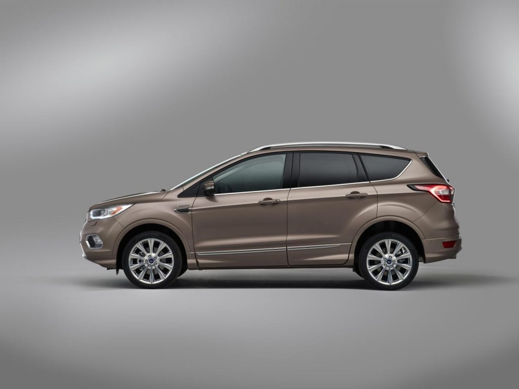hd-ford_kuga_vignale_plus_haut_de_gamme_1-1
