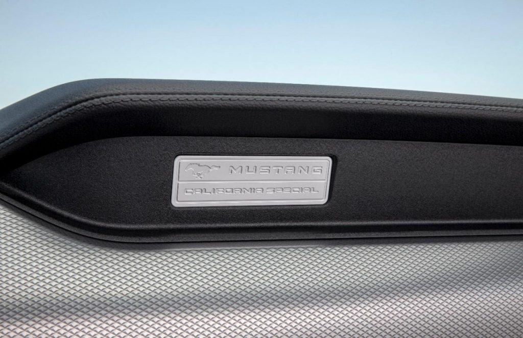 hd-ford_mustang_millsime_2016_1