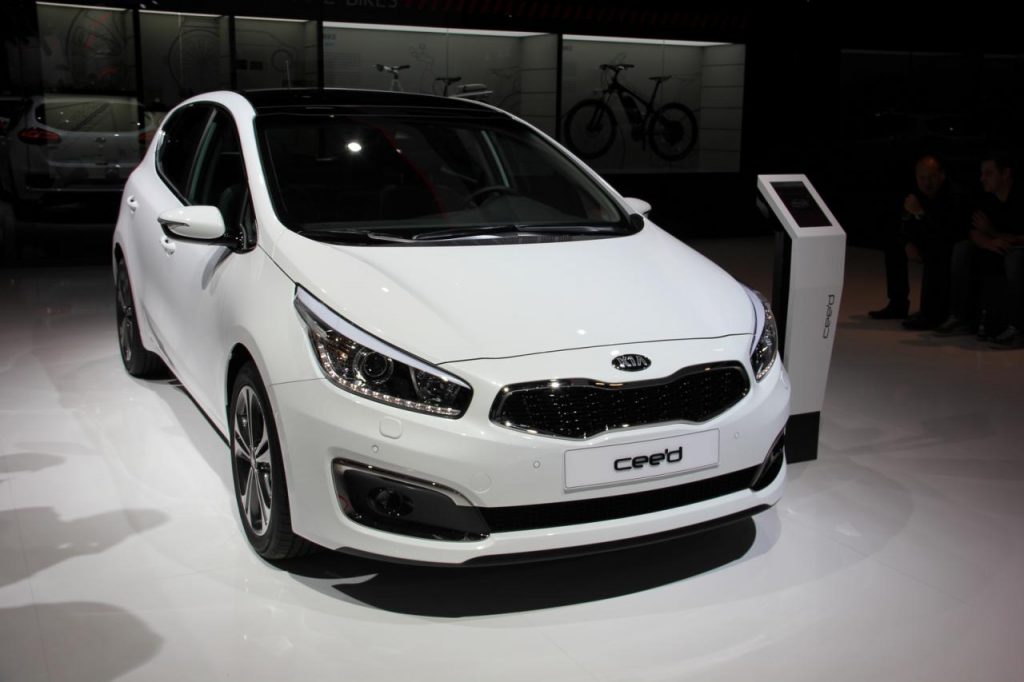 hd-francfort_2015_live_kia_cee_d_1