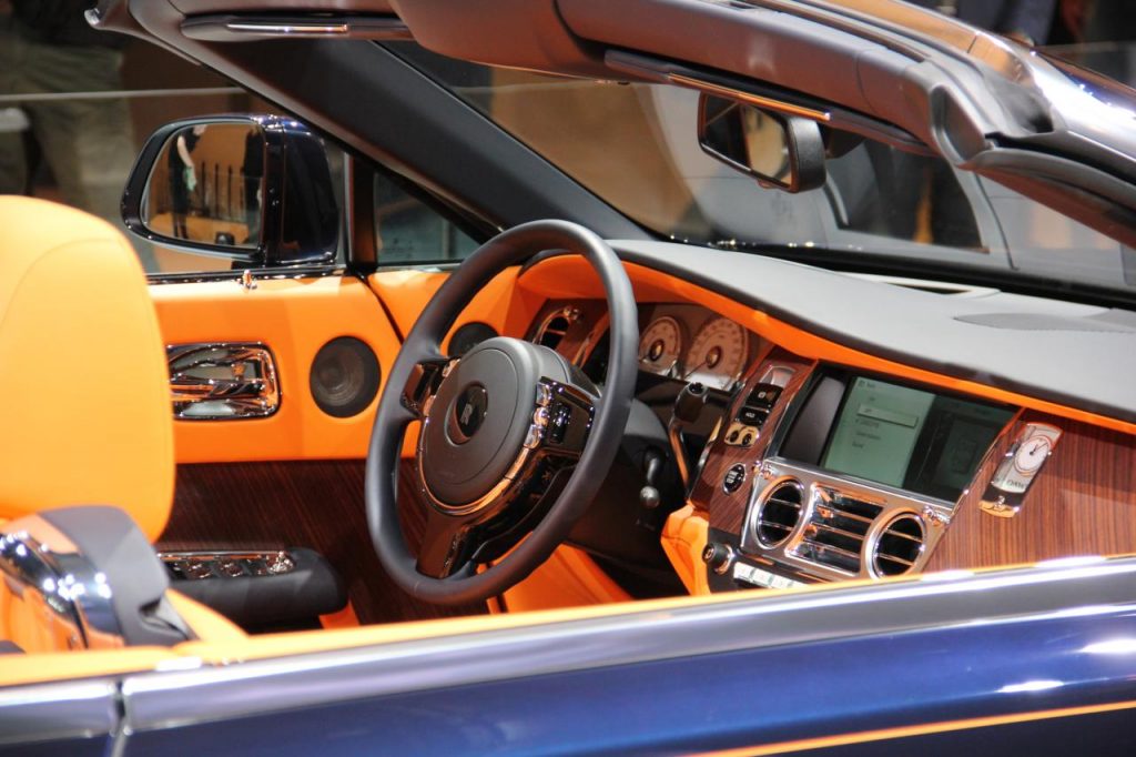 hd-francfort_2015_live_rolls_royce_dawn_1-3