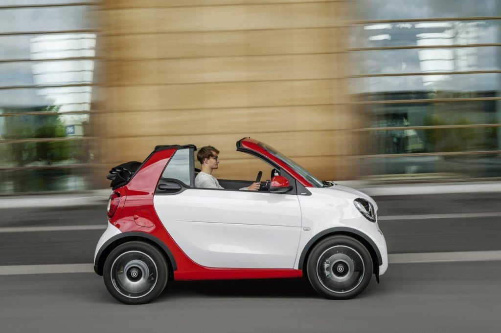 hd-francfort_2015_smart_fortwo_cabrio_1-6