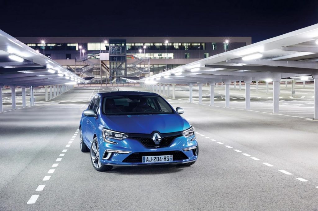 hd-francfort_2015_voici_la_nouvelle_renault_mgane_1-4