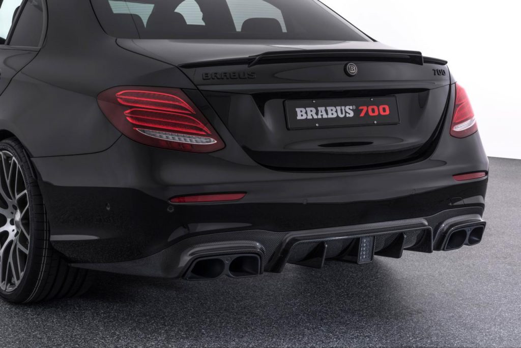 hd-francfort_2017_brabus_700_1-11