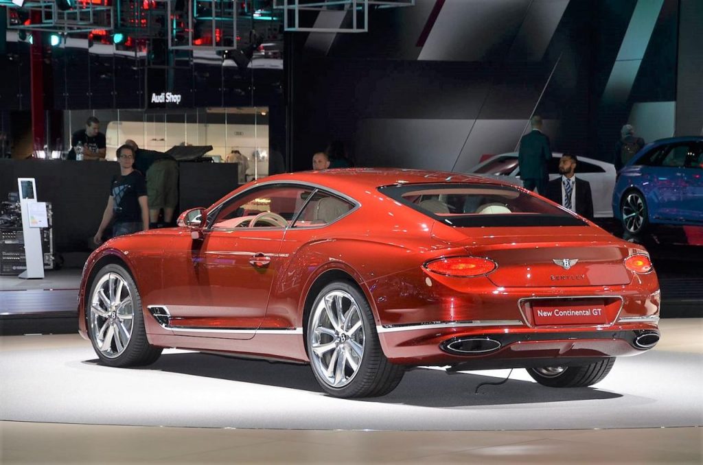 hd-francfort_2017_live_bentley_continental_gt_royalement_race_vido_1-9