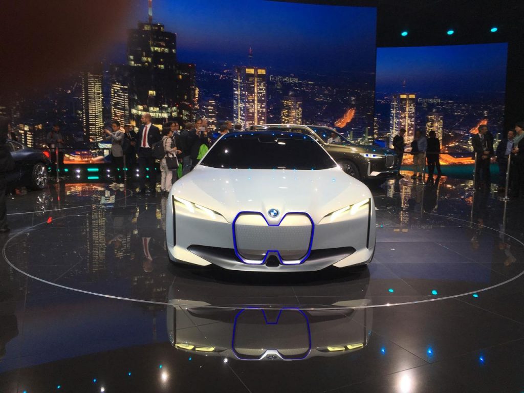 hd-francfort_2017_live_bmw_i_vision_dynamics_2-1