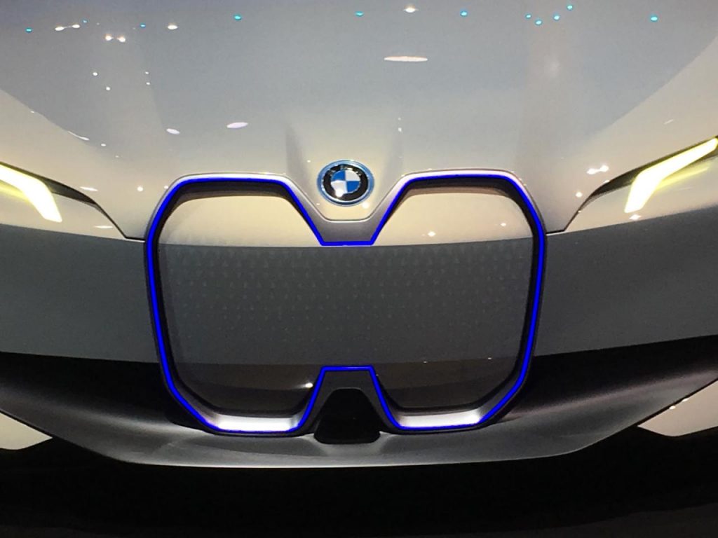 hd-francfort_2017_live_bmw_i_vision_dynamics_2