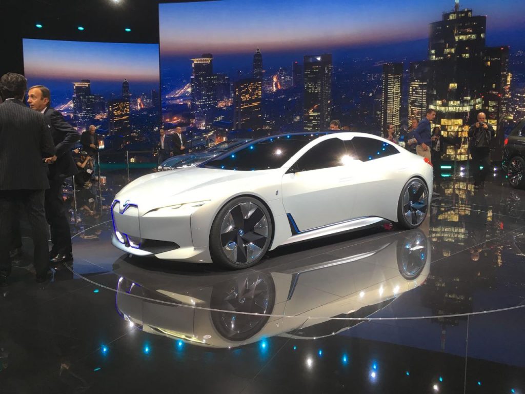 hd-francfort_2017_live_bmw_i_vision_dynamics_2-9