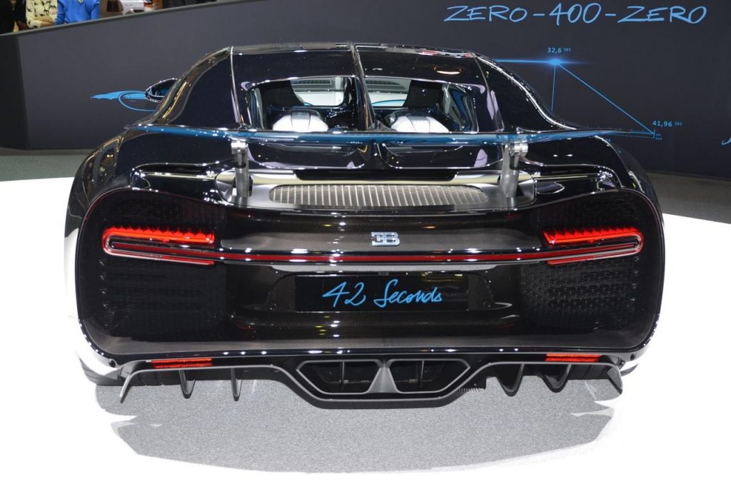 hd-francfort_2017_live_bugatti_chiron_42_seconds_vido_1-7