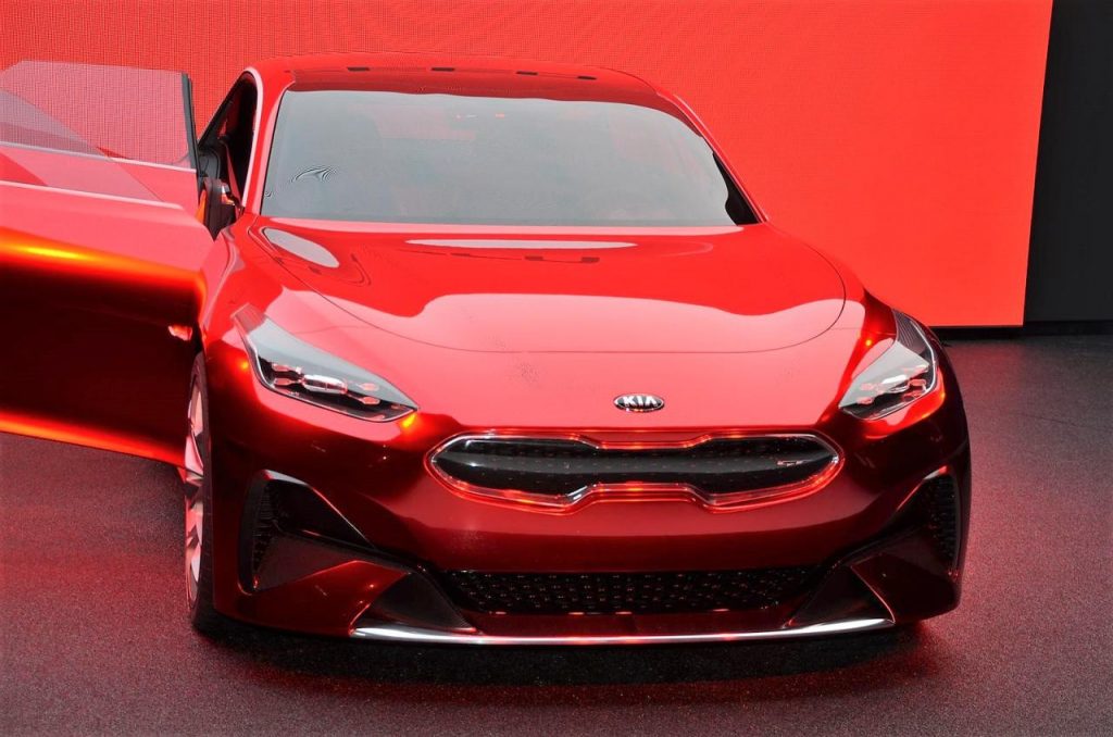 hd-francfort_2017_live_la_kia_proceed_concept_vido_1-11