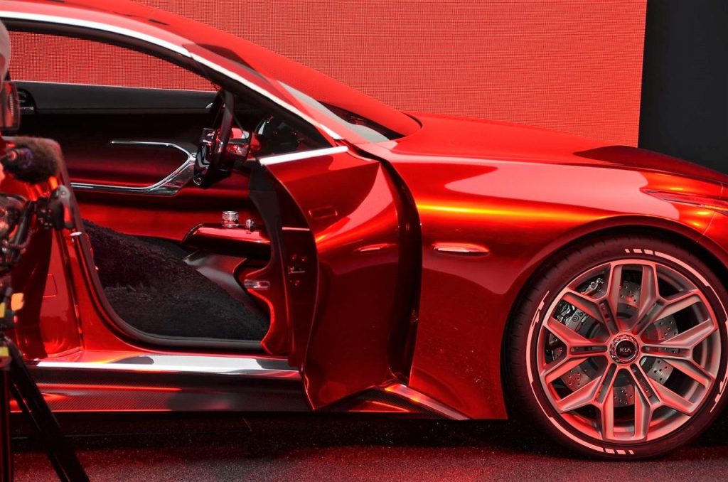 hd-francfort_2017_live_la_kia_proceed_concept_vido_1-8