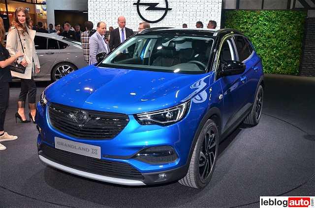 hd-francfort_2017_live_opel_grandland_x_1-12