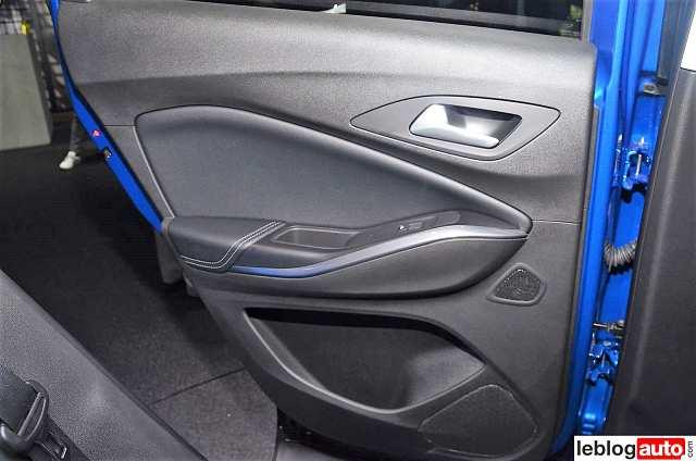 hd-francfort_2017_live_opel_grandland_x_1-3