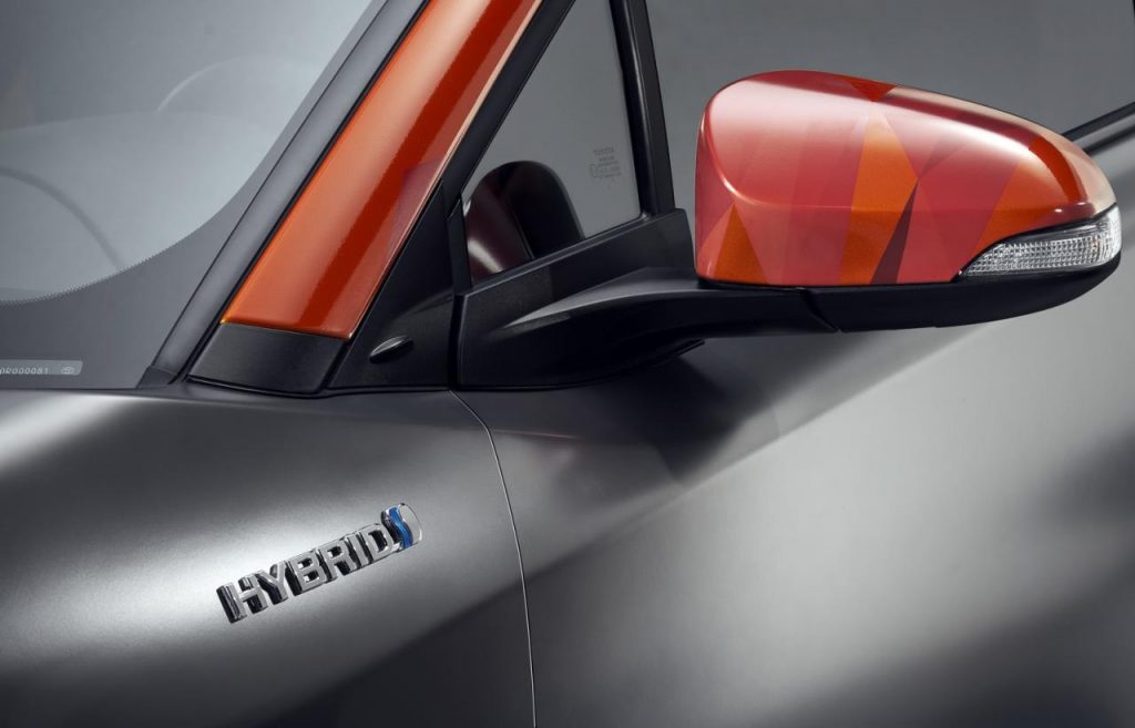 hd-francfort_2017_live_toyota_c_hr_hy_power_2-10