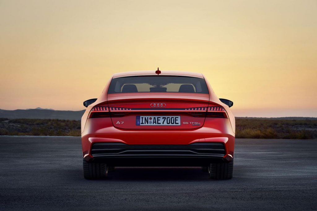 hd-francfort_2019_audi_a7_55_tfsie_hybride_rechargeable_1-11